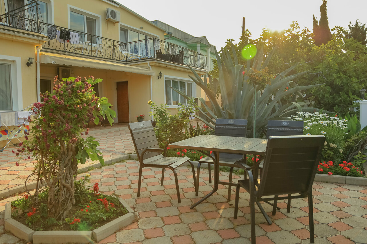 Гостиница Арзы Симеиз