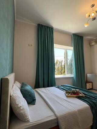 Гостиница Арзы Симеиз Стандартный трехместный номер-2